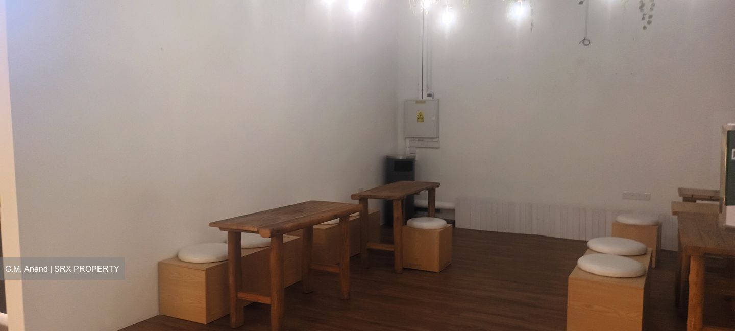 Club Street (D1), Retail #547072461